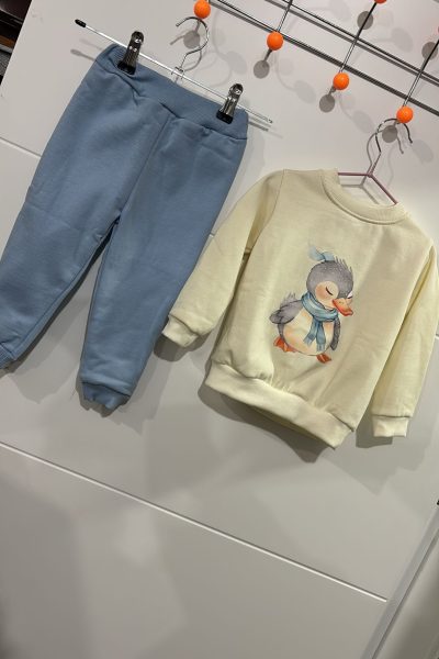 Conjunto chándal patito