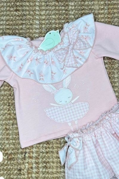 Conjunto conejito y volante